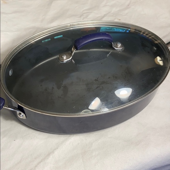 COPY - Rachel Ray 5 quart porcelain non stick cookware - Picture 2 of 7